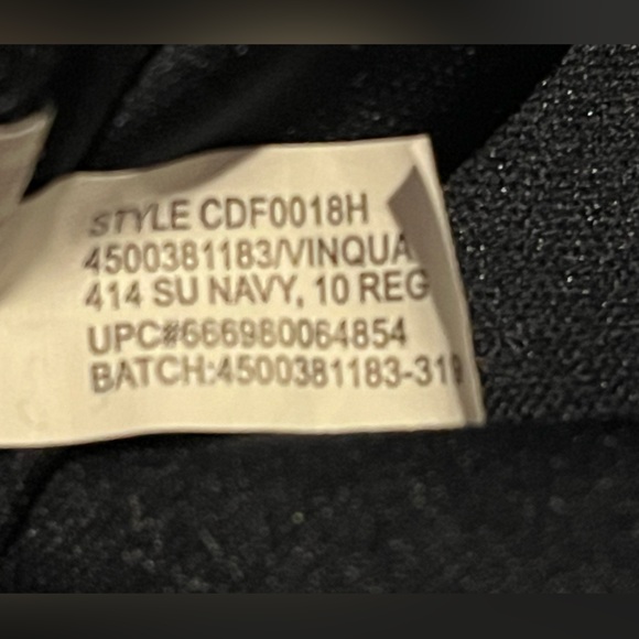 Girls Size 10 Chaps Navy Uniform Skirt/Skort, Knit, Built-in Shorts - Picture 4 of 6